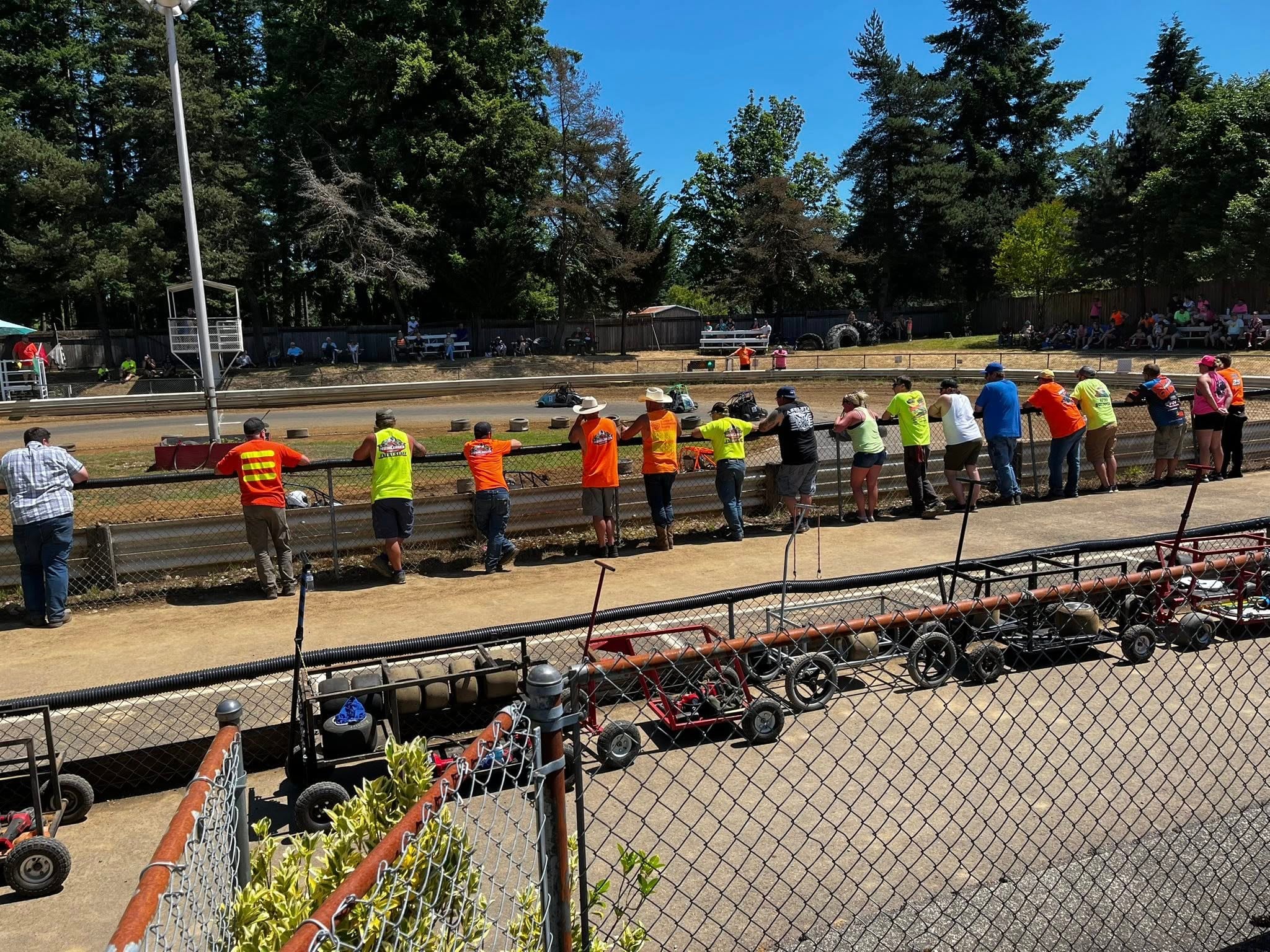 I-5 racing community at the track, photo 8